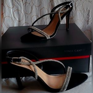 Vince camuto